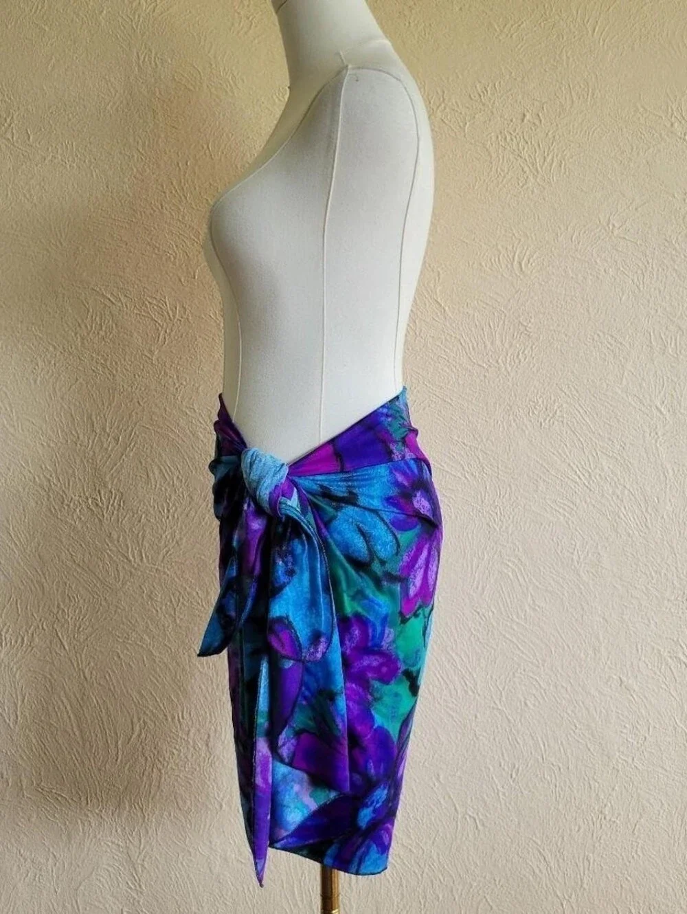 Jantzen Swim | Vintage Blue & Purple Floral Sarong
